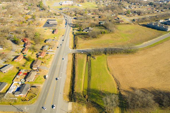 Office For Sale: 993 Long Hollow Pike, Gallatin, TN 37066